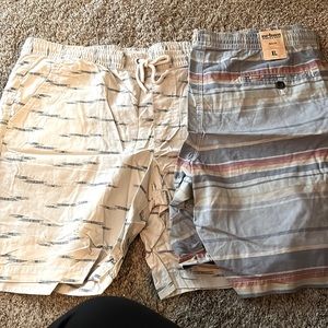 Lot of 2 Urban Pipeline XL shorts